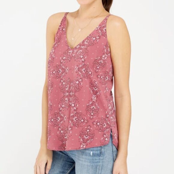 KISMET Sleeveless Double V-Neck Tank Size Extra Small - Picture 1 of 12